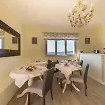Bed & Breakfast Podere Abbazia 4*