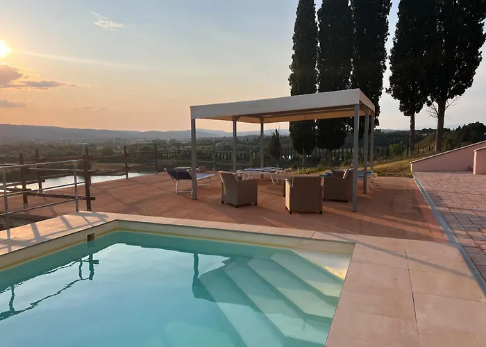 Podere Abbazia 4* سينالونغا