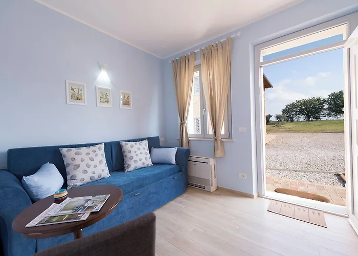 Podere Abbazia فندق مبيت وإفطار 4*